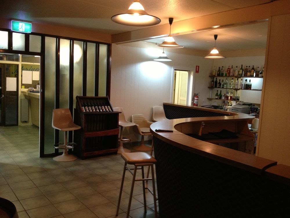 Jumbuck Motor Inn - Pool - Pet Friendly Section - King Beds Longreach Eksteriør bilde