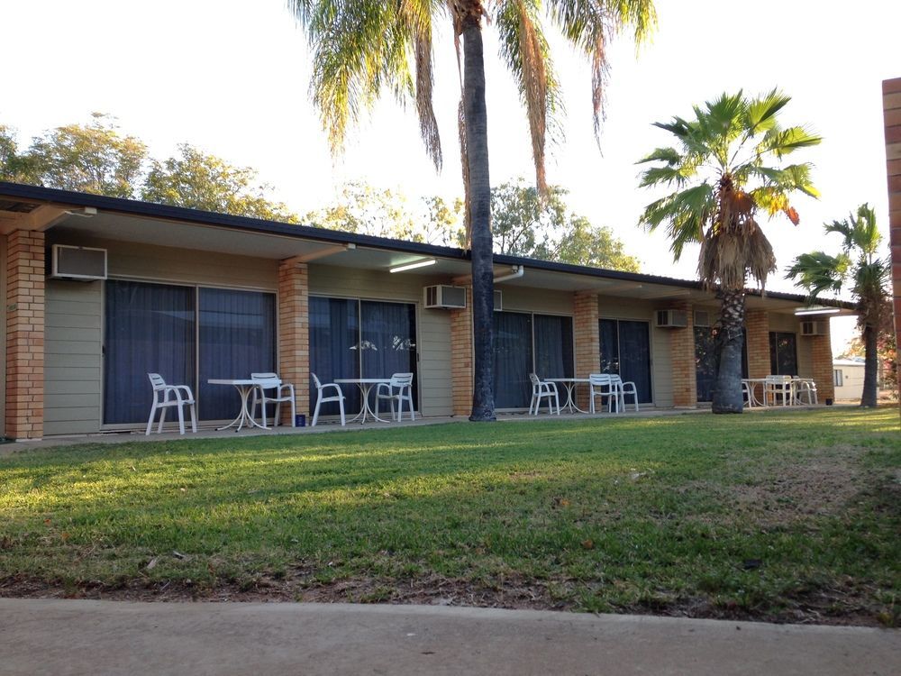 Jumbuck Motor Inn - Pool - Pet Friendly Section - King Beds Longreach Eksteriør bilde